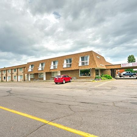 Hotel Motel Penn-Mass Trois-Rivières Exterior foto
